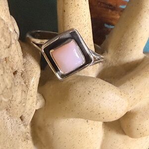 Beautiful Pink Opal Ring
.925 Sterling Silver